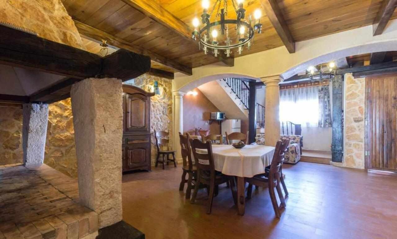Casa Rural La Del Alba Seria Argamasilla De Alba Exterior photo